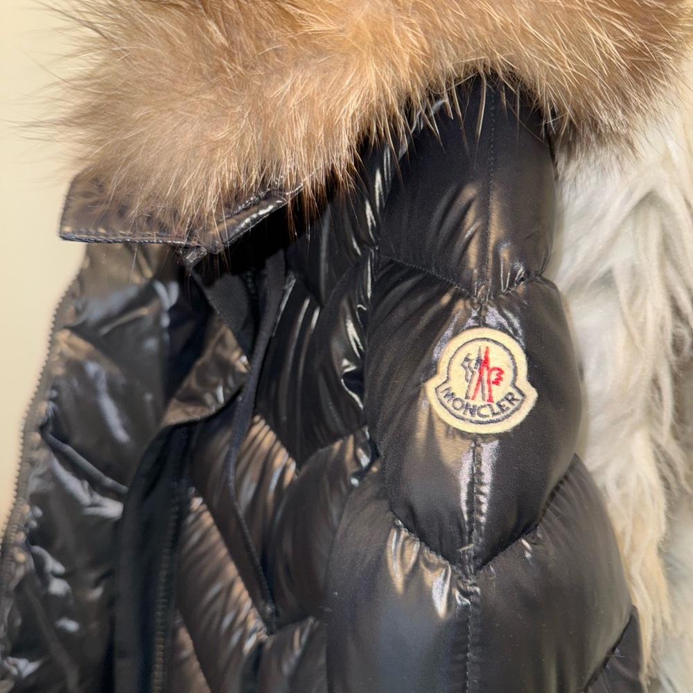 Moncler Black Jacket with Comic Strip Lining - Picture 5 of 8